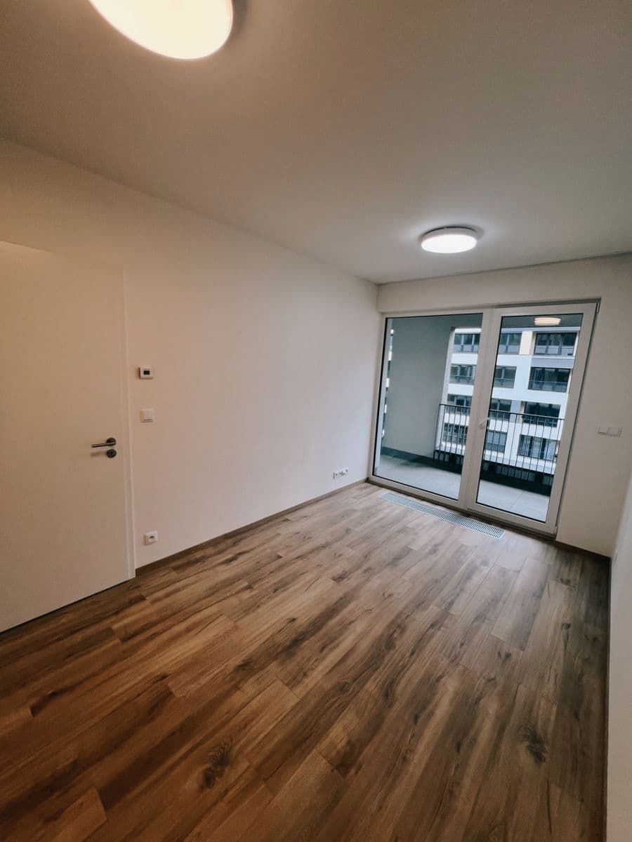 Prenájom bytu 2-izbový 56 m², Poděbradská, Praha, Praha Prenájom bytu 2-izbový 56 m², Poděbradská, Praha, Praha