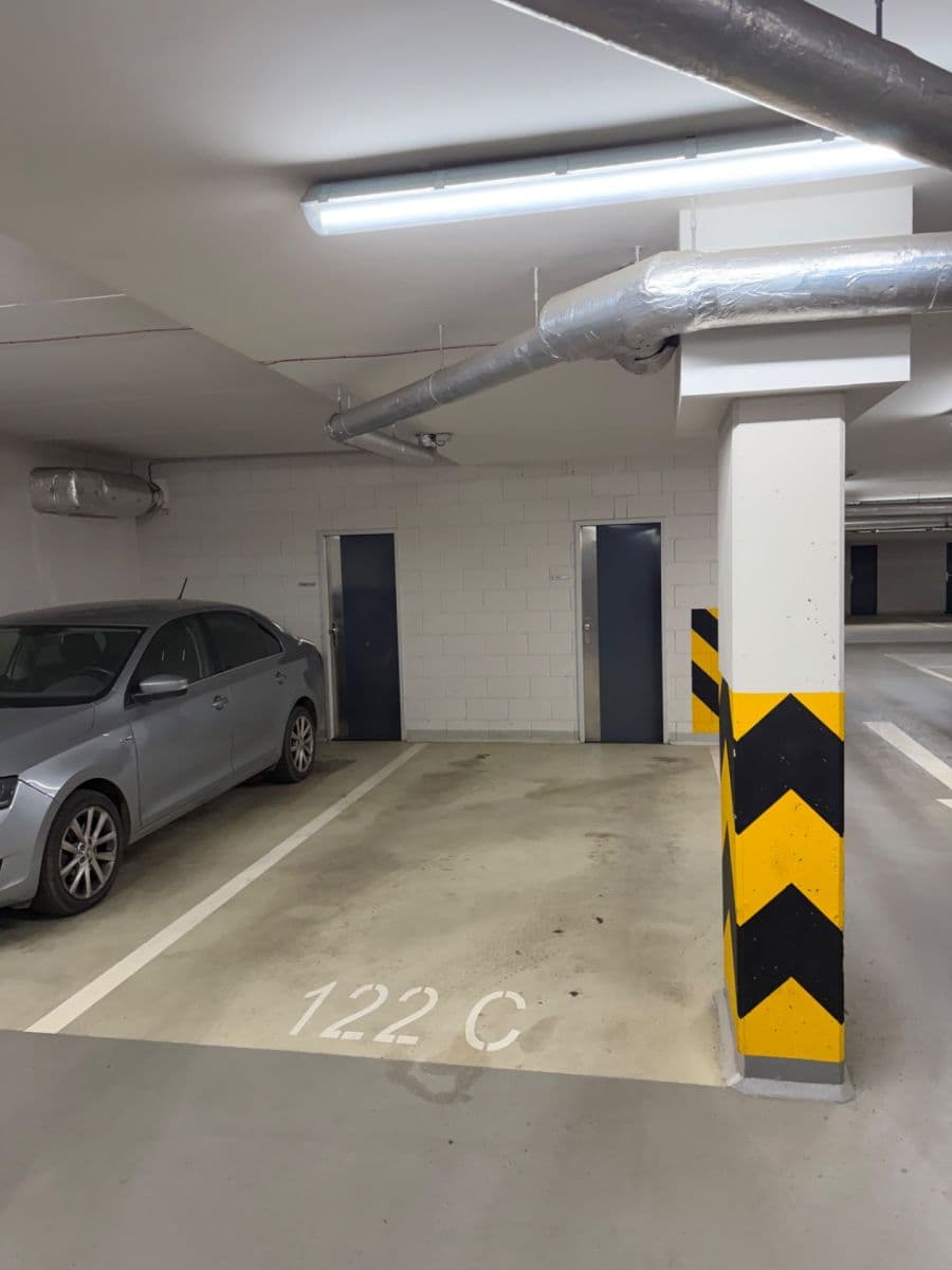 Prenájom bytu 2-izbový 53 m², Kytlická, Praha, Praha Prenájom bytu 2-izbový 53 m², Kytlická, Praha, Praha