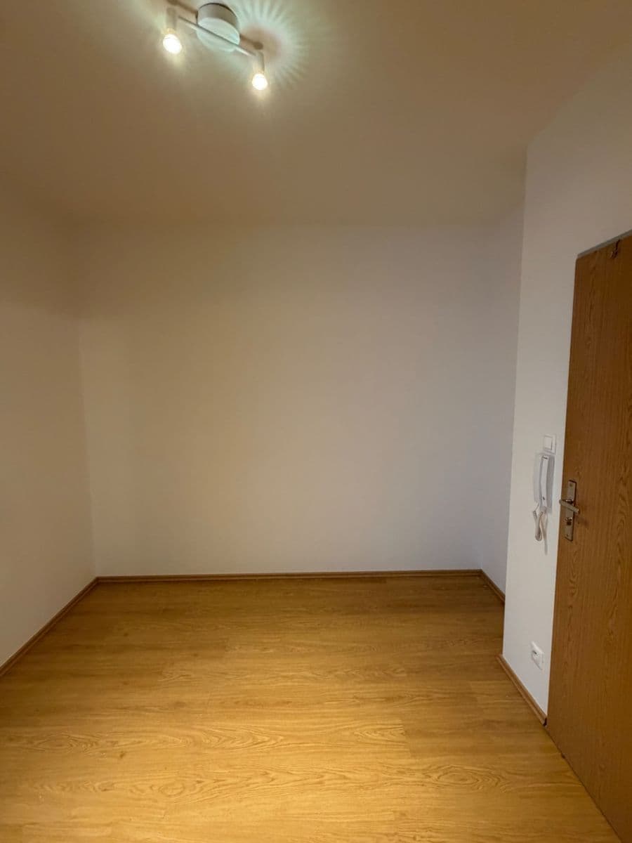 Prenájom bytu 2-izbový 53 m², Kytlická, Praha, Praha Prenájom bytu 2-izbový 53 m², Kytlická, Praha, Praha
