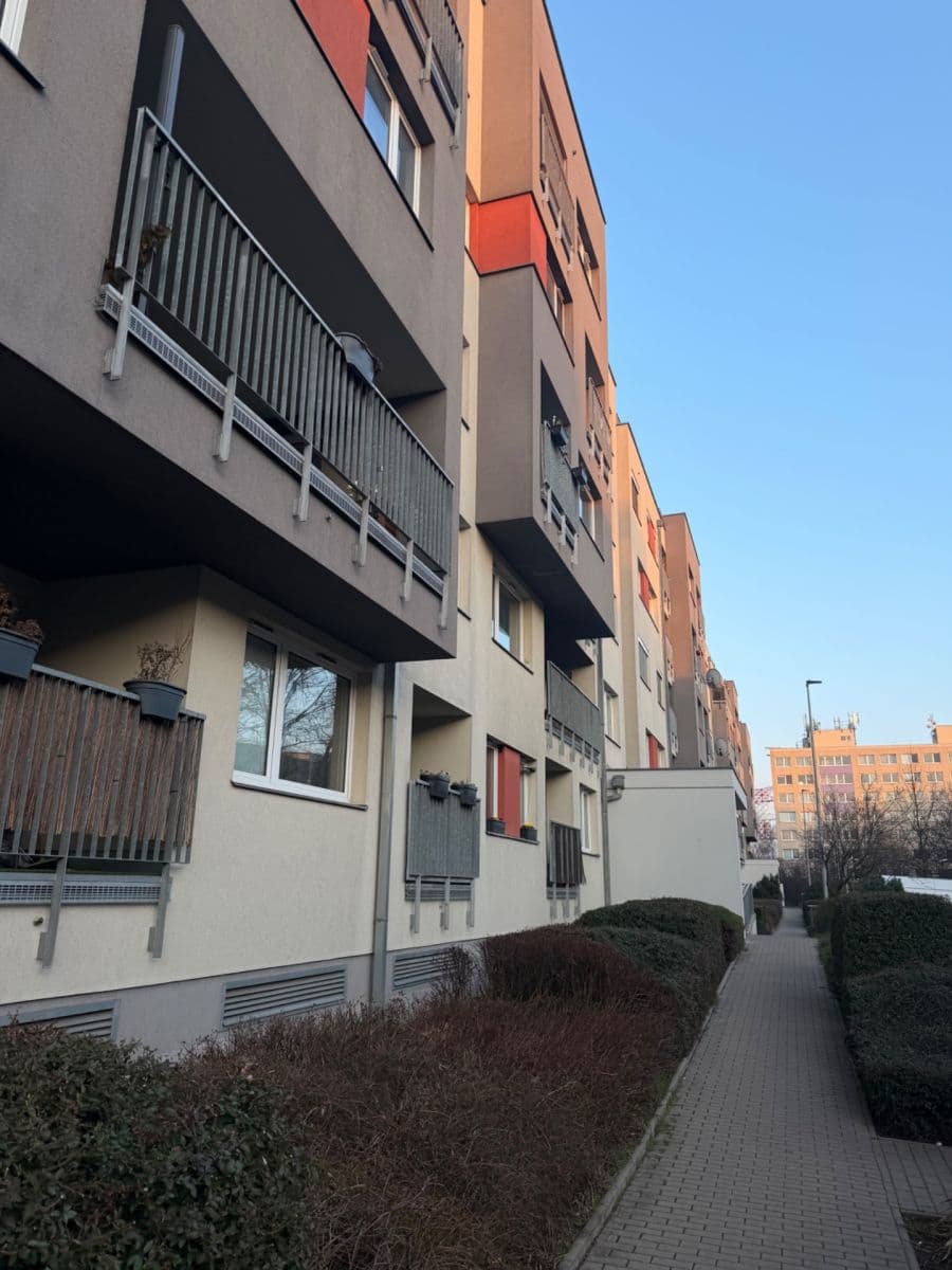 Prenájom bytu 2-izbový 53 m², Kytlická, Praha, Praha Prenájom bytu 2-izbový 53 m², Kytlická, Praha, Praha