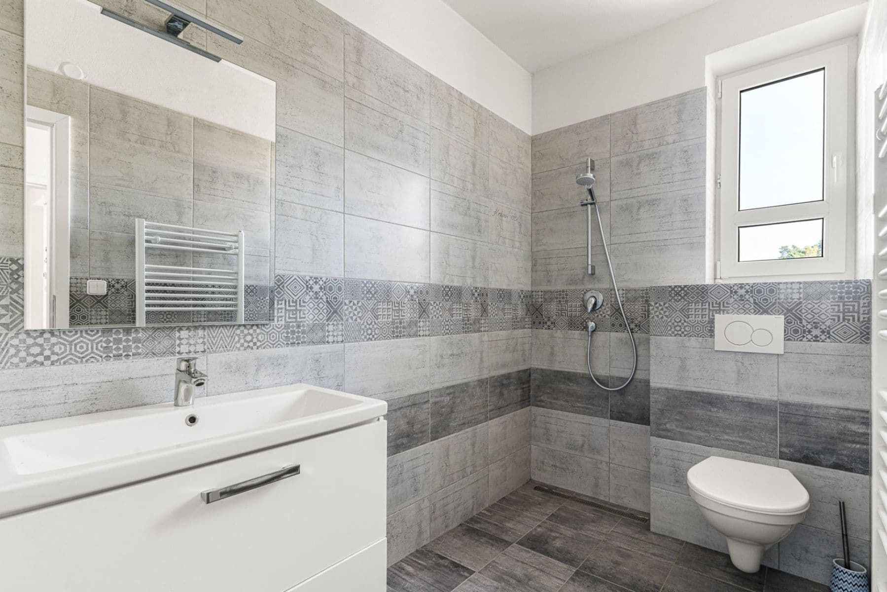 Predaj domu 591 m², pozemek 1.275 m², Skuhrovecká, Mnichovice, Středočeský kraj Predaj domu 591 m², pozemek 1.275 m², Skuhrovecká, Mnichovice, Středočeský kraj