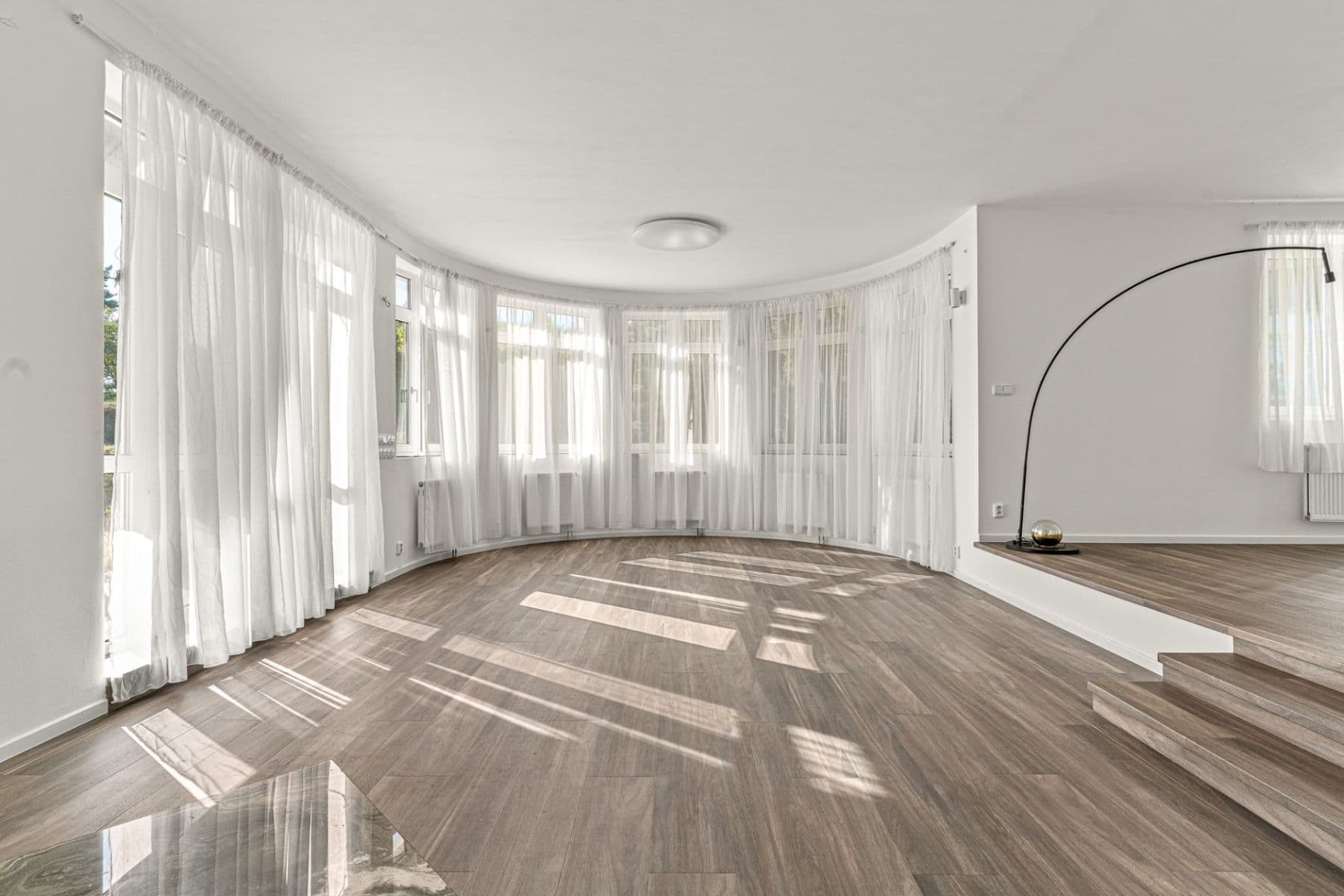 Predaj domu 591 m², pozemek 1.275 m², Skuhrovecká, Mnichovice, Středočeský kraj Predaj domu 591 m², pozemek 1.275 m², Skuhrovecká, Mnichovice, Středočeský kraj