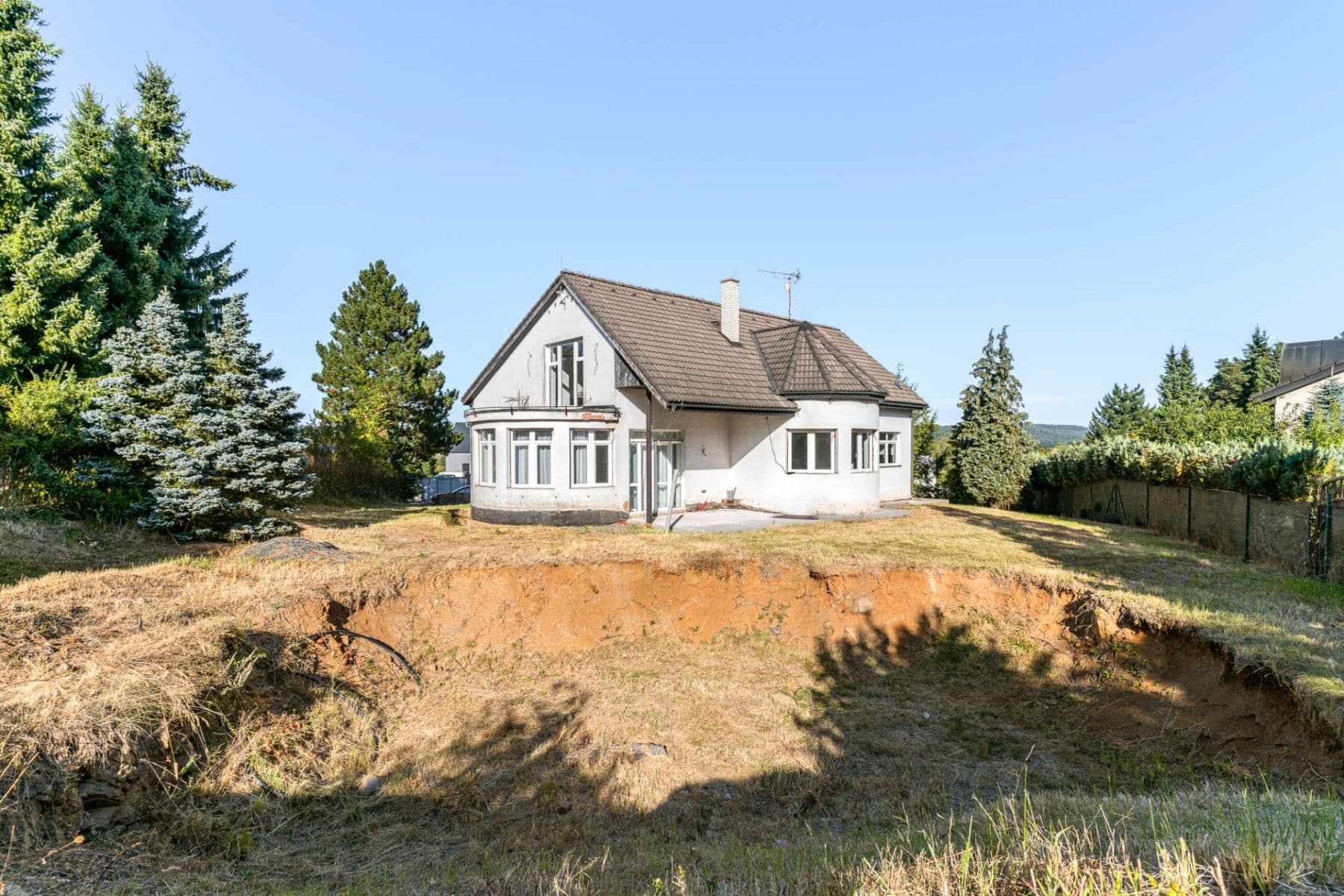 Predaj domu 591 m², pozemek 1.275 m², Skuhrovecká, Mnichovice, Středočeský kraj Predaj domu 591 m², pozemek 1.275 m², Skuhrovecká, Mnichovice, Středočeský kraj