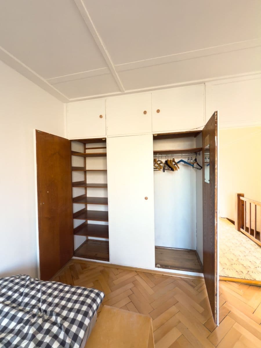 Prenájom domu 100 m², pozemek 200 m², Solidarity, Praha, Praha Prenájom domu 100 m², pozemek 200 m², Solidarity, Praha, Praha