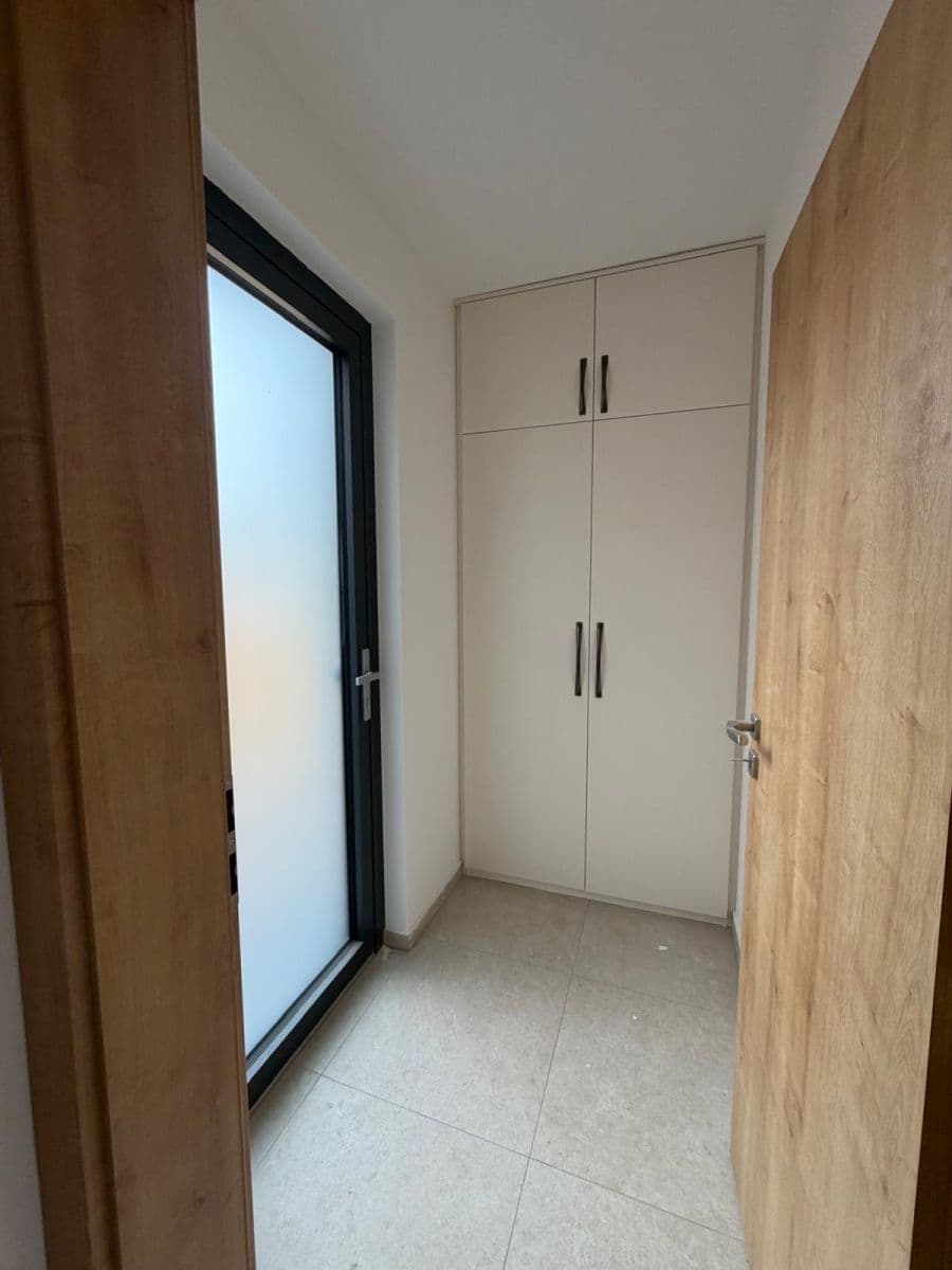 Prenájom domu 87 m², pozemek 44 m², Ostružinová, Tábor, Jihočeský kraj Prenájom domu 87 m², pozemek 44 m², Ostružinová, Tábor, Jihočeský kraj