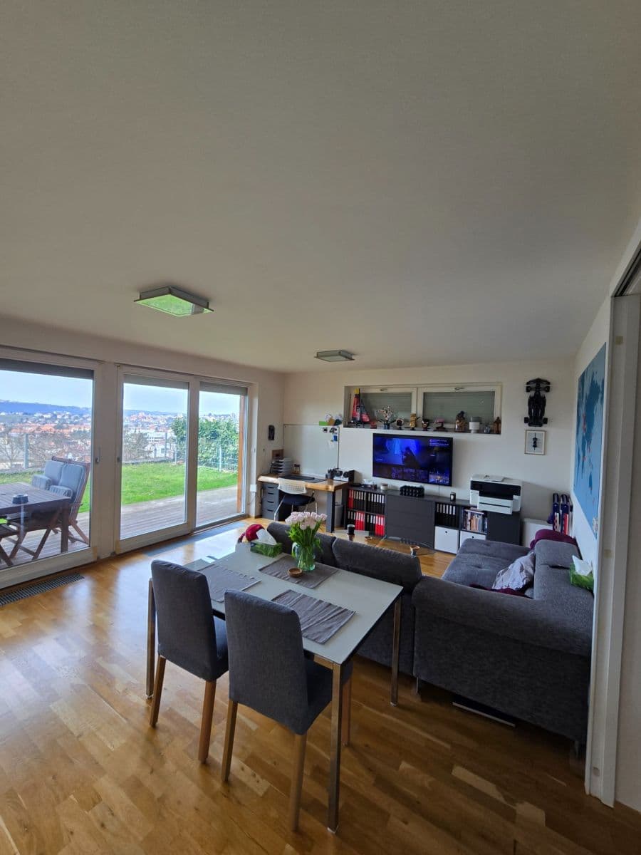 Prenájom bytu 2-izbový 60 m², Spinozova, Praha, Praha Prenájom bytu 2-izbový 60 m², Spinozova, Praha, Praha