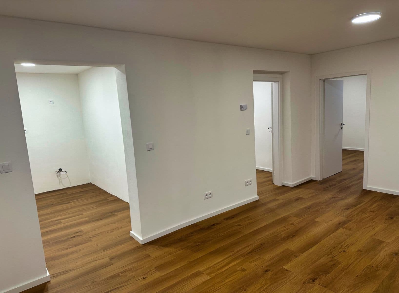 Predaj bytu 2-izbový 54 m², Nádražní, Jindřichův Hradec, Jihočeský kraj Predaj bytu 2-izbový 54 m², Nádražní, Jindřichův Hradec, Jihočeský kraj