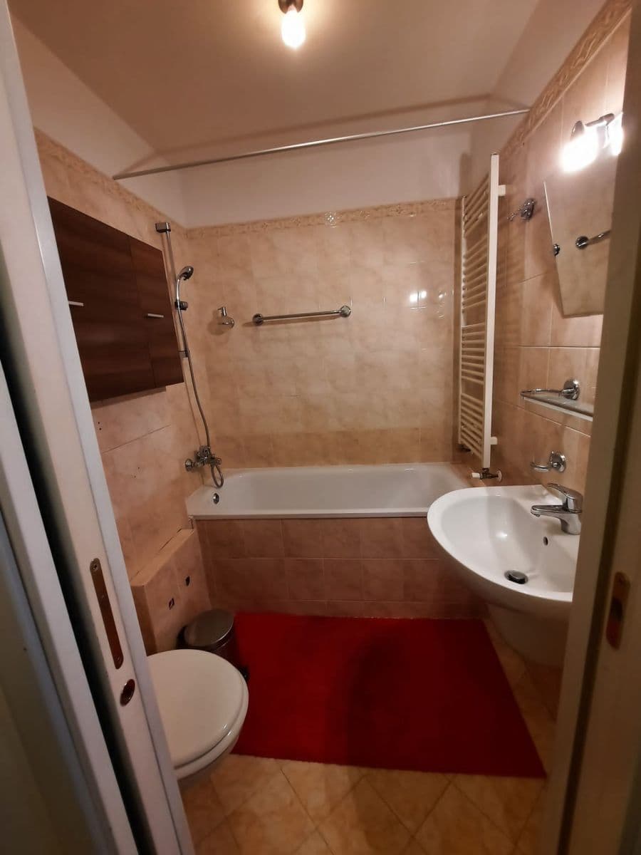 Predaj bytu 1-izbový 35 m², Orebitská, Praha, Praha Predaj bytu 1-izbový 35 m², Orebitská, Praha, Praha