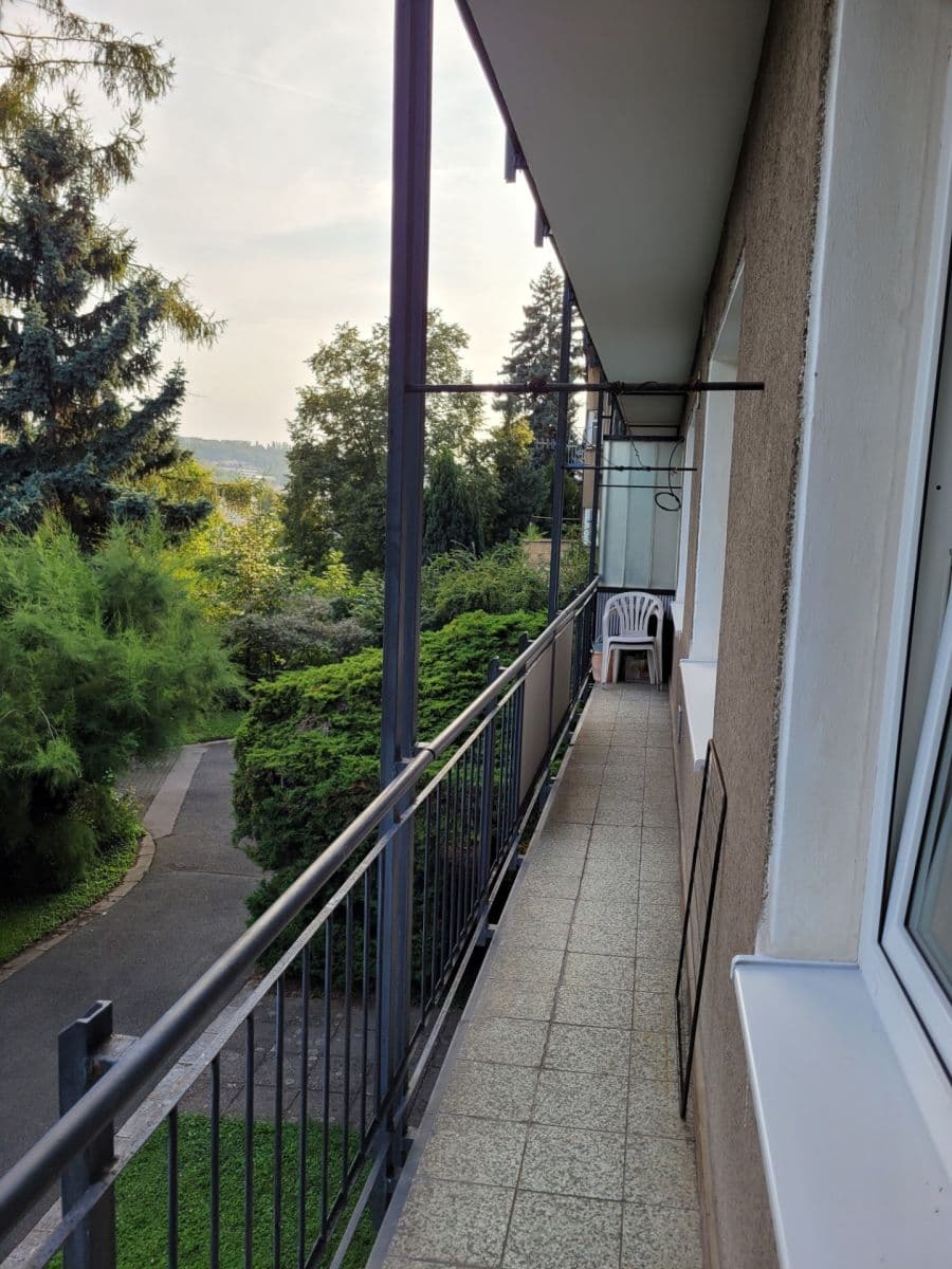 Prenájom bytu 2-izbový 55 m², Komornická, Praha, Praha Prenájom bytu 2-izbový 55 m², Komornická, Praha, Praha