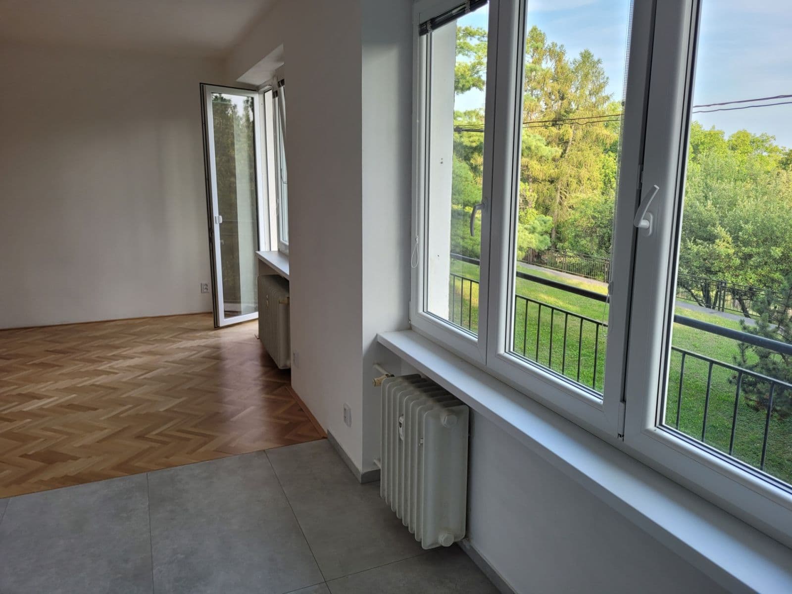 Prenájom bytu 2-izbový 55 m², Komornická, Praha, Praha Prenájom bytu 2-izbový 55 m², Komornická, Praha, Praha