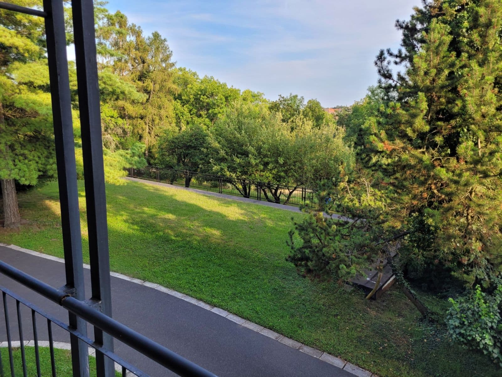 Prenájom bytu 2-izbový 55 m², Komornická, Praha, Praha Prenájom bytu 2-izbový 55 m², Komornická, Praha, Praha