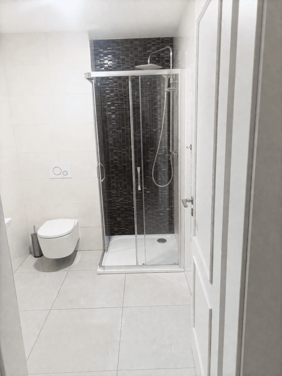 Prenájom bytu 2-izbový 57 m², Varšavská, Praha, Praha Prenájom bytu 2-izbový 57 m², Varšavská, Praha, Praha