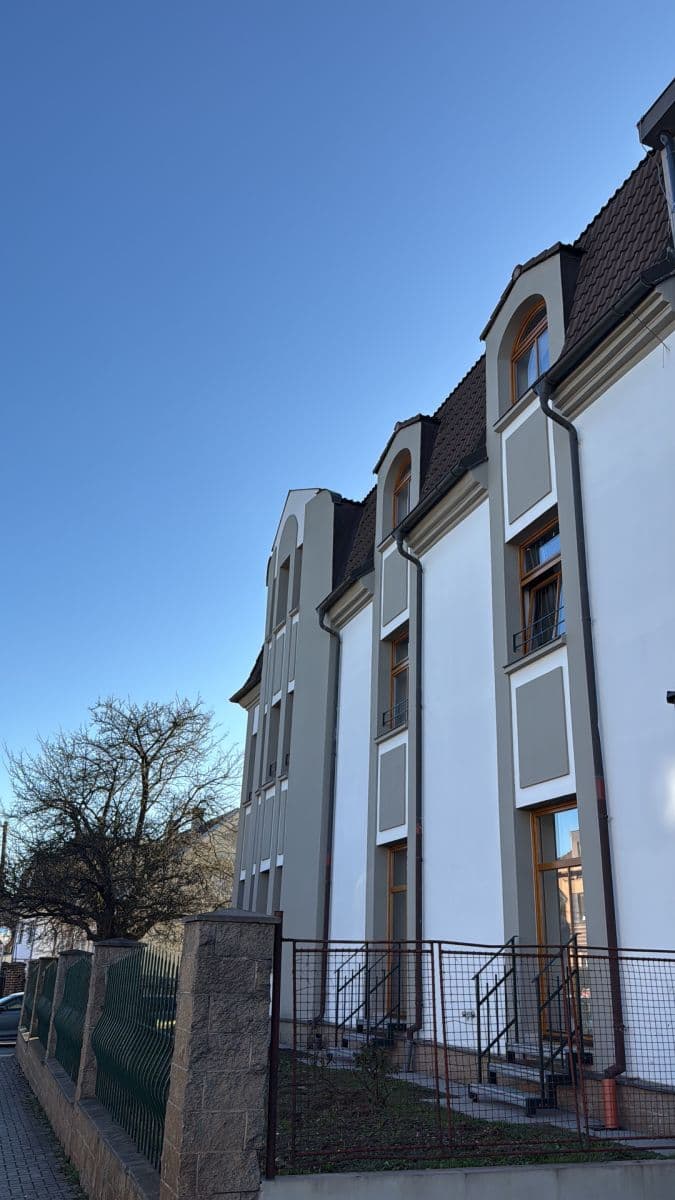 Prenájom bytu 1-izbový 20 m², Jenečská, Praha, Praha Prenájom bytu 1-izbový 20 m², Jenečská, Praha, Praha