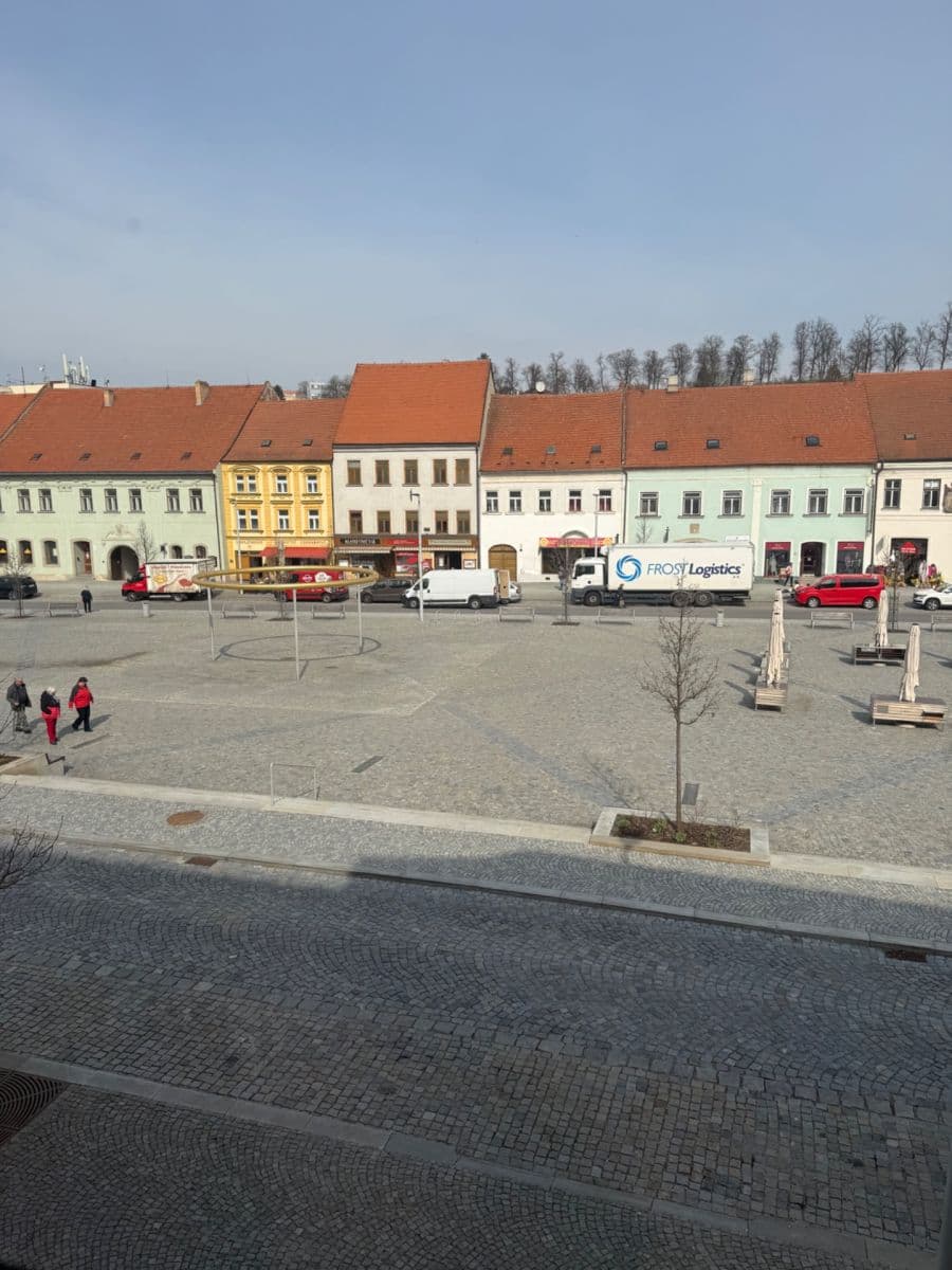 Prenájom bytu 1-izbový 70 m², Karlovo nám., Třebíč, Kraj Vysočina Prenájom bytu 1-izbový 70 m², Karlovo nám., Třebíč, Kraj Vysočina