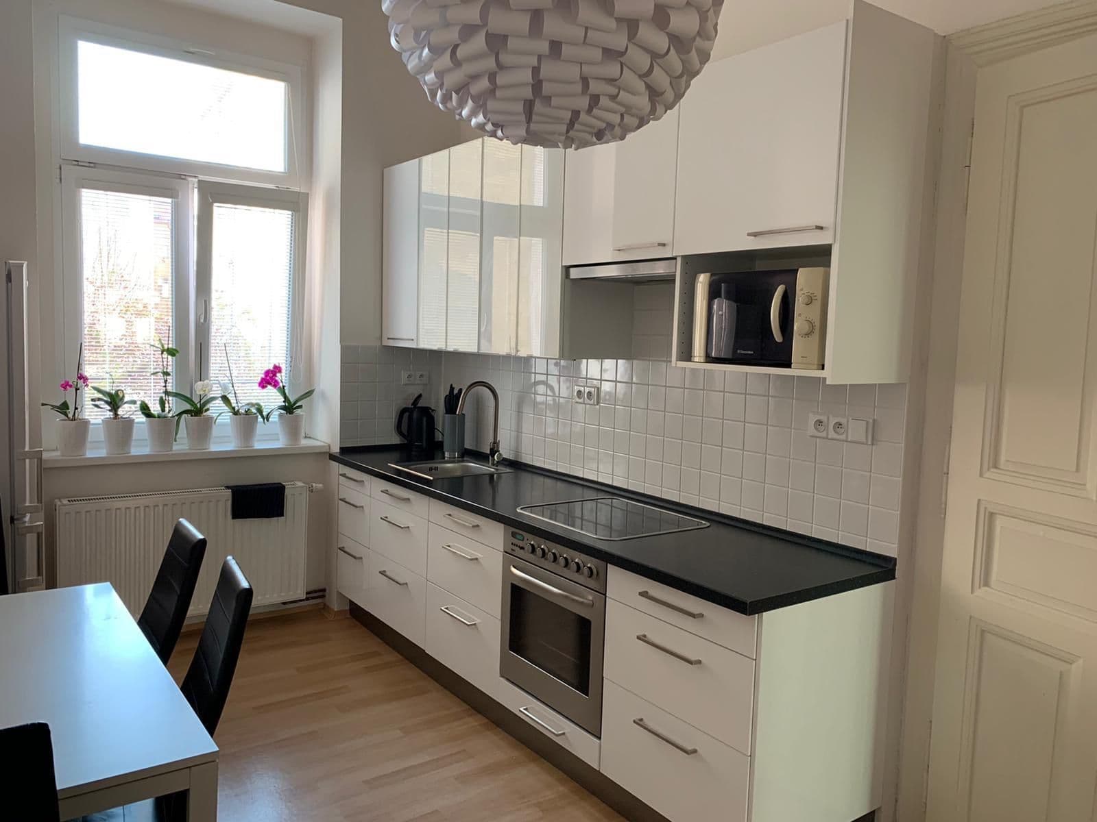 Prenájom bytu 1-izbový 47 m², U Balabenky, Praha, Praha Prenájom bytu 1-izbový 47 m², U Balabenky, Praha, Praha