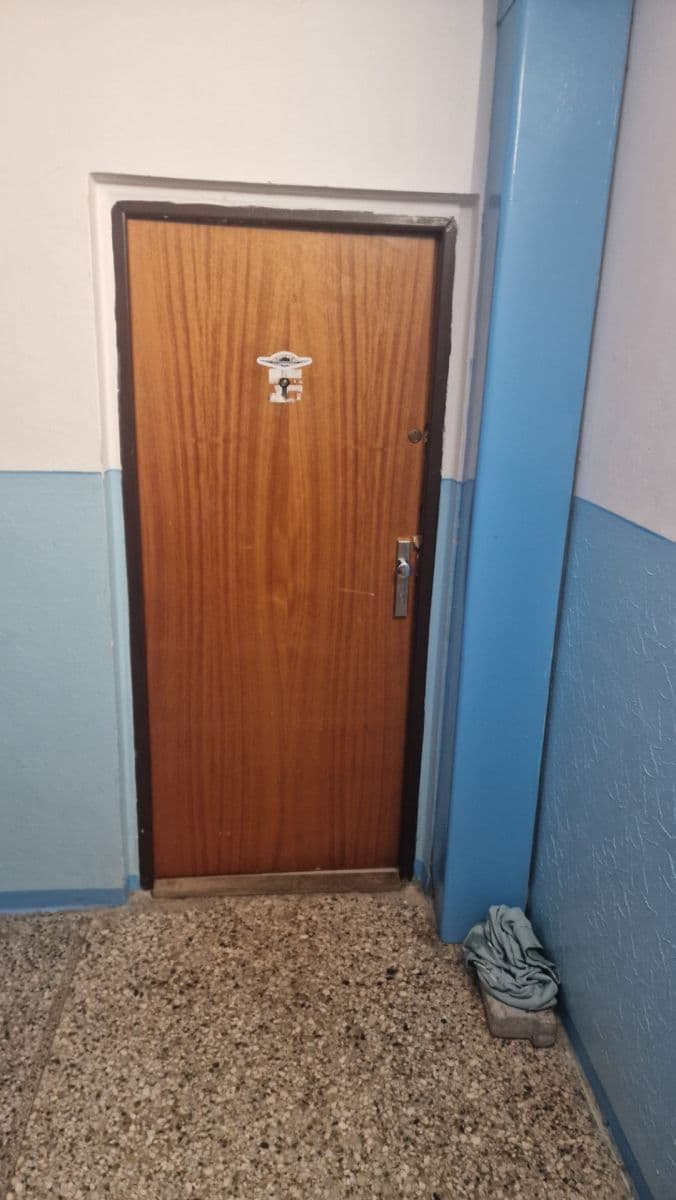 Prenájom bytu 2-izbový 60 m², Kamenná, Chomutov, Ústecký kraj Prenájom bytu 2-izbový 60 m², Kamenná, Chomutov, Ústecký kraj