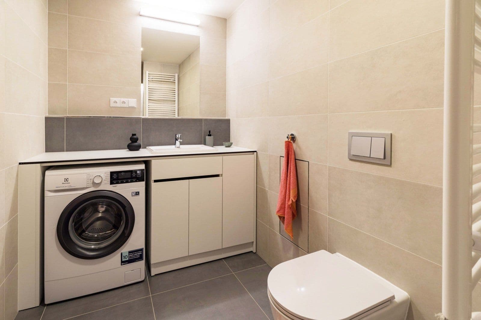 Prenájom bytu 2-izbový 54 m², Vrbenského, Praha, Praha Prenájom bytu 2-izbový 54 m², Vrbenského, Praha, Praha