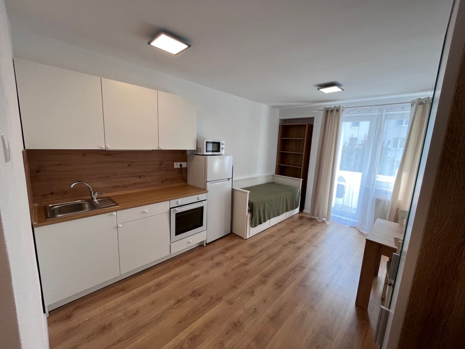 Prenájom bytu Garsoniéra 22 m², Ondavská, Ružinov, Bratislavský kraj Prenájom bytu Garsoniéra 22 m², Ondavská, Ružinov, Bratislavský kraj