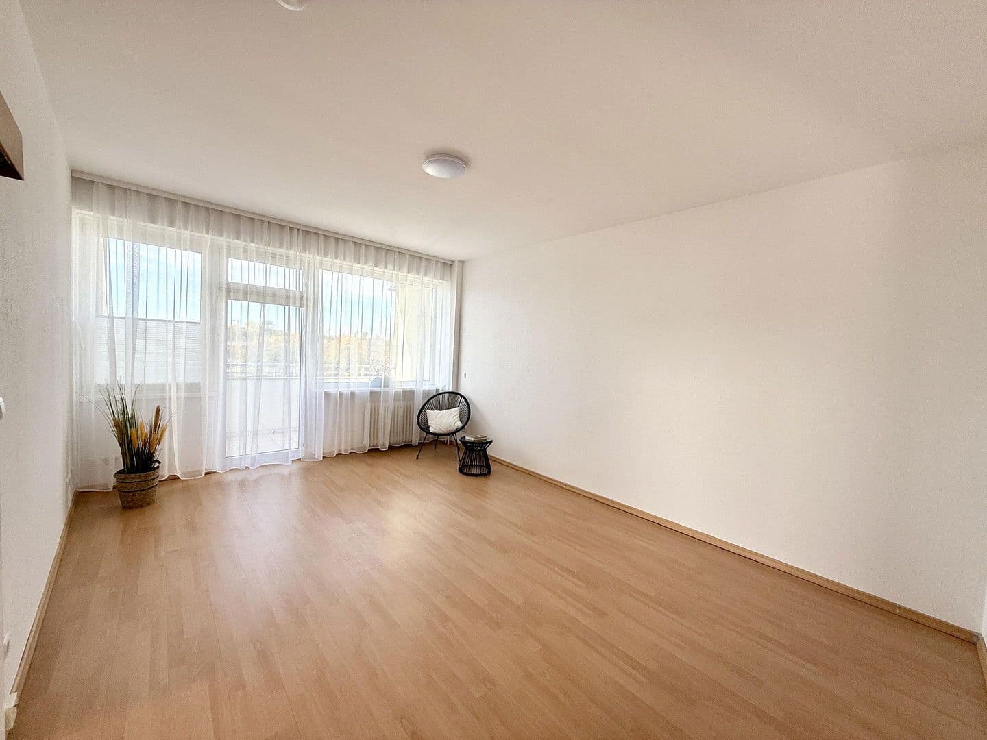 Predaj bytu 2-izbový 61 m², Ermslebener Weg 4, Berlin, Berlín Predaj bytu 2-izbový 61 m², Ermslebener Weg 4, Berlin, Berlín