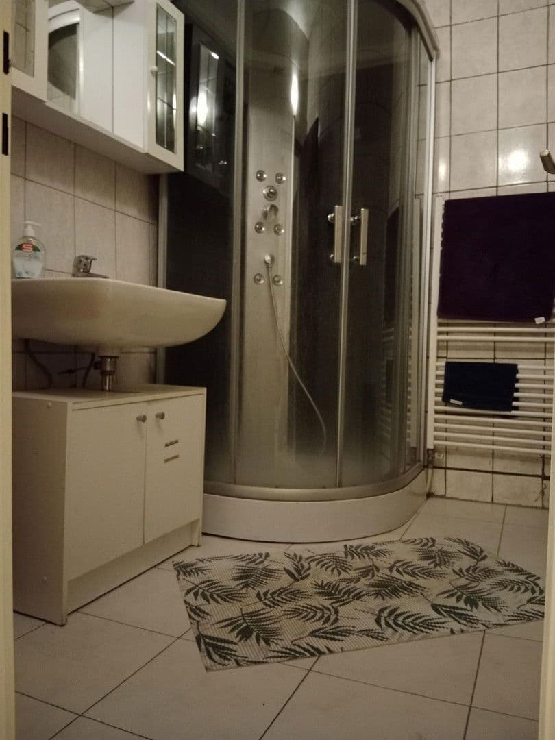 Prenájom bytu 3-izbový 56 m², Hütteldorfer Straße 69, Wien, Viedeň Prenájom bytu 3-izbový 56 m², Hütteldorfer Straße 69, Wien, Viedeň