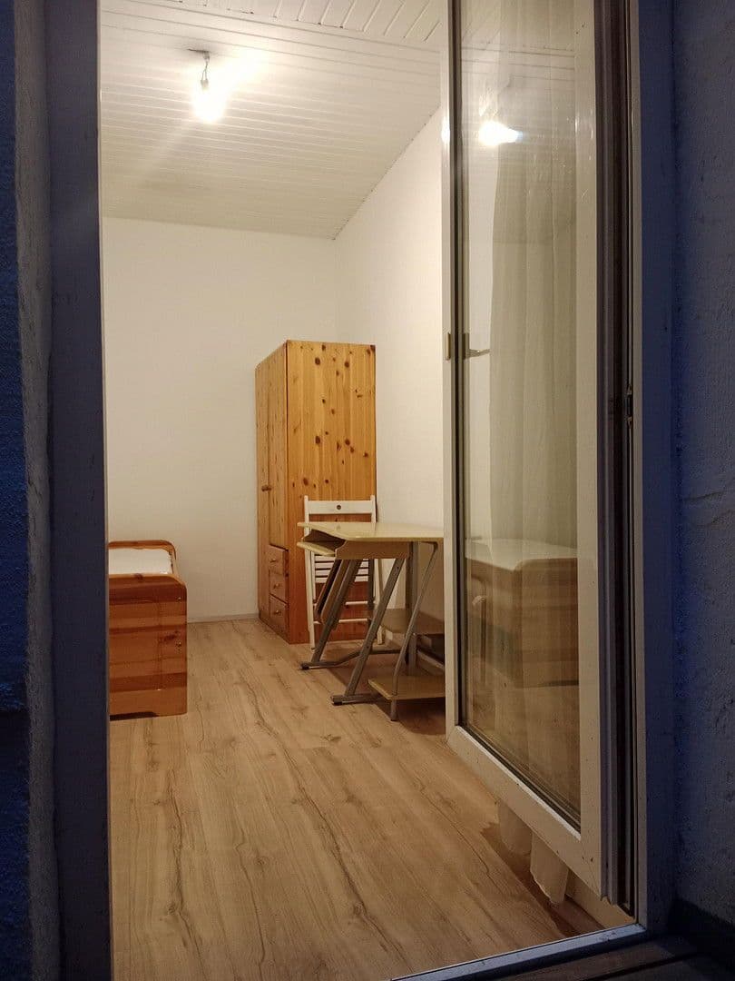 Prenájom bytu 3-izbový 56 m², Hütteldorfer Straße 69, Wien, Viedeň Prenájom bytu 3-izbový 56 m², Hütteldorfer Straße 69, Wien, Viedeň