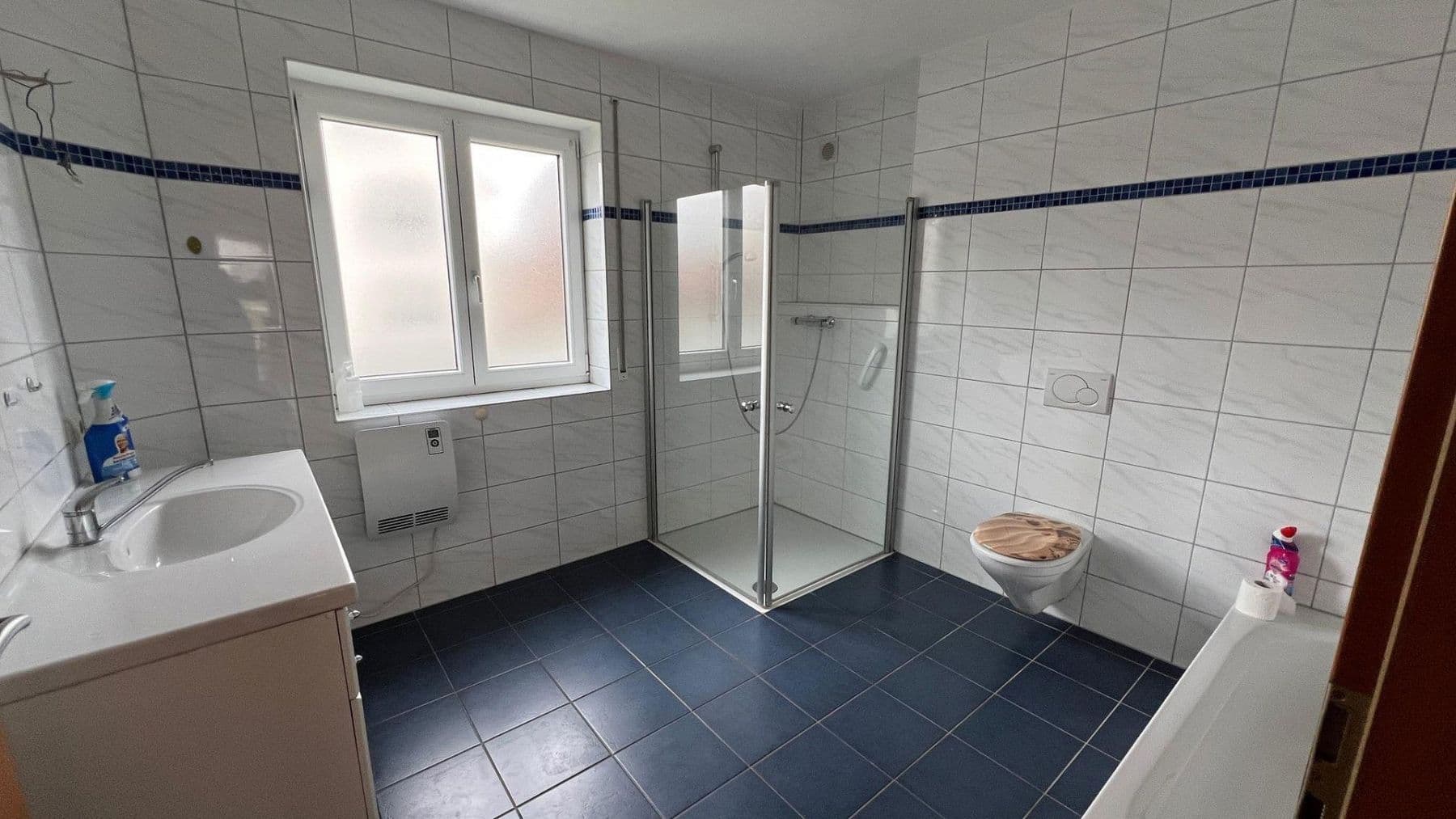 Predaj domu 125 m², pozemek 574 m², Krauchenwies, Bádensko-Wurttembersko Predaj domu 125 m², pozemek 574 m², Krauchenwies, Bádensko-Wurttembersko