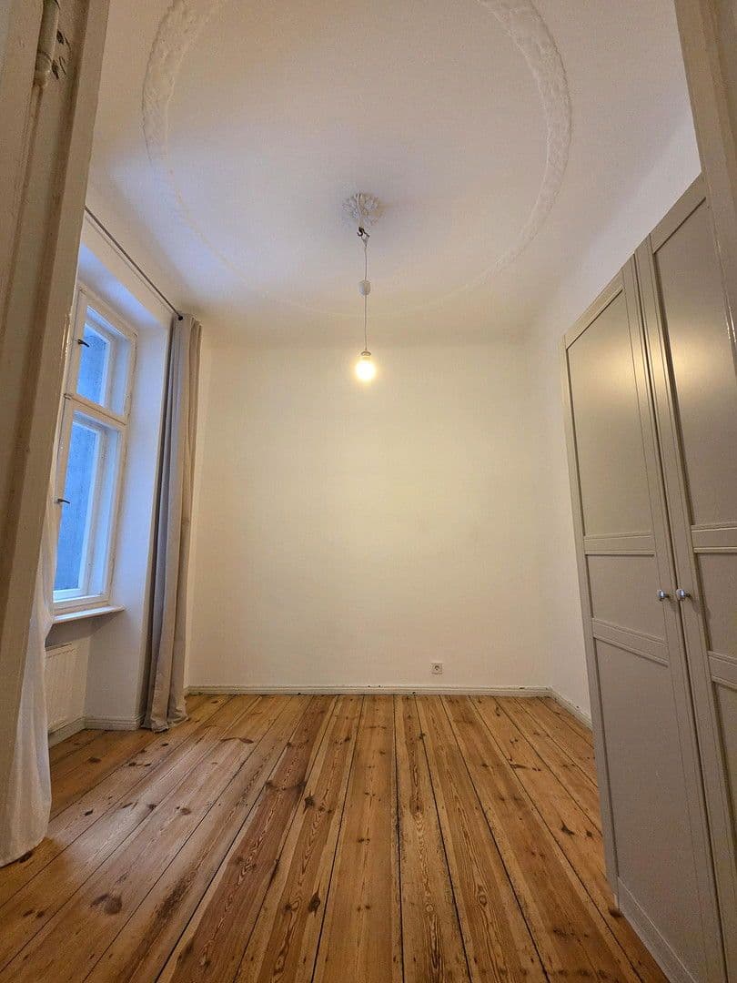 Predaj bytu 2-izbový 49 m², Eisenacherstr. 57, Berlin, Berlín Predaj bytu 2-izbový 49 m², Eisenacherstr. 57, Berlin, Berlín