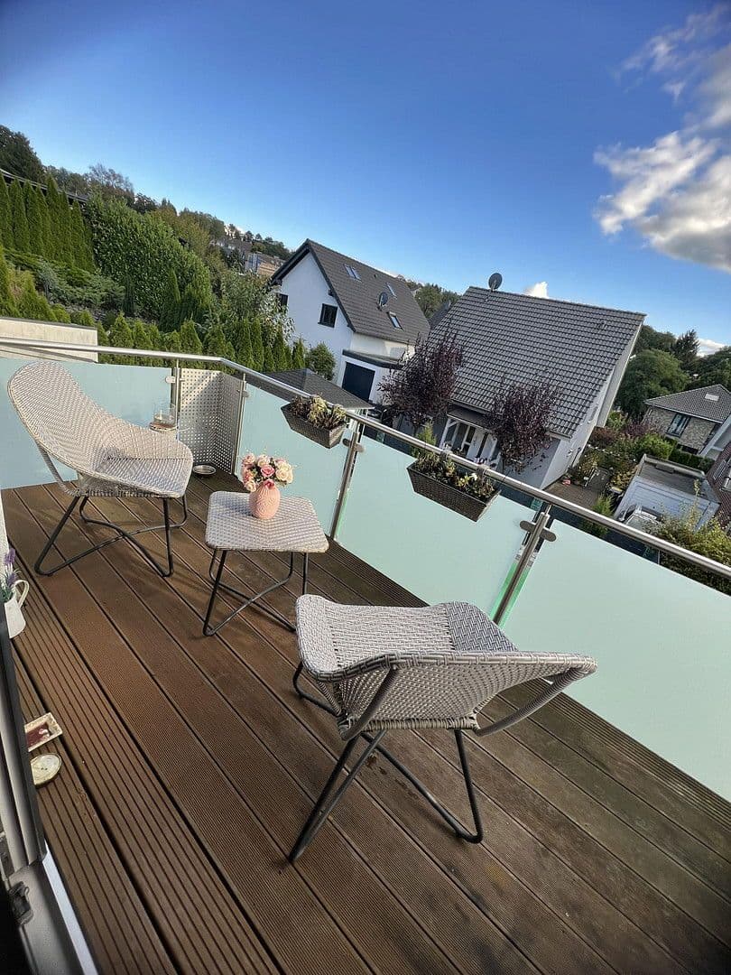 Predaj domu 250 m², pozemek 312 m², Wuppertal, Severné Porýnie - Westfálsko Predaj domu 250 m², pozemek 312 m², Wuppertal, Severné Porýnie - Westfálsko