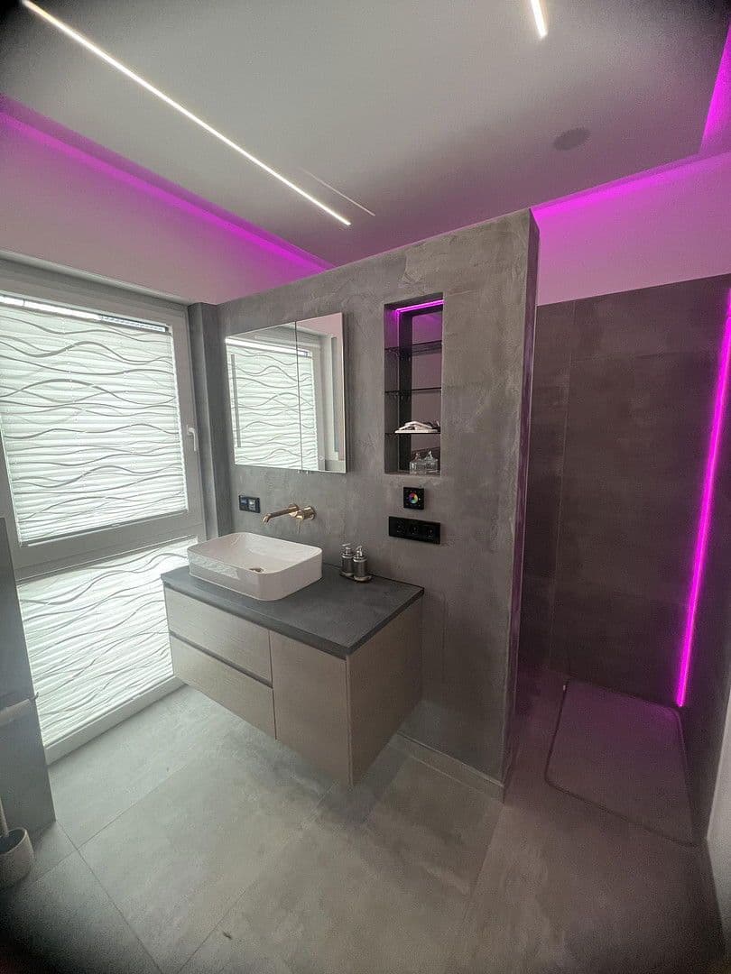 Predaj domu 250 m², pozemek 312 m², Wuppertal, Severné Porýnie - Westfálsko Predaj domu 250 m², pozemek 312 m², Wuppertal, Severné Porýnie - Westfálsko