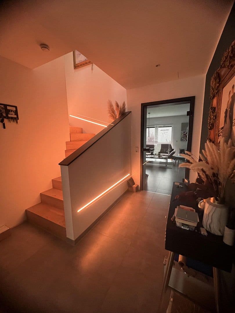 Predaj domu 250 m², pozemek 312 m², Wuppertal, Severné Porýnie - Westfálsko Predaj domu 250 m², pozemek 312 m², Wuppertal, Severné Porýnie - Westfálsko