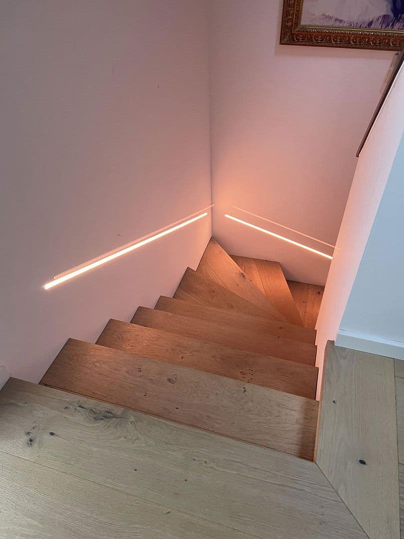 Predaj domu 250 m², pozemek 312 m², Wuppertal, Severné Porýnie - Westfálsko Predaj domu 250 m², pozemek 312 m², Wuppertal, Severné Porýnie - Westfálsko