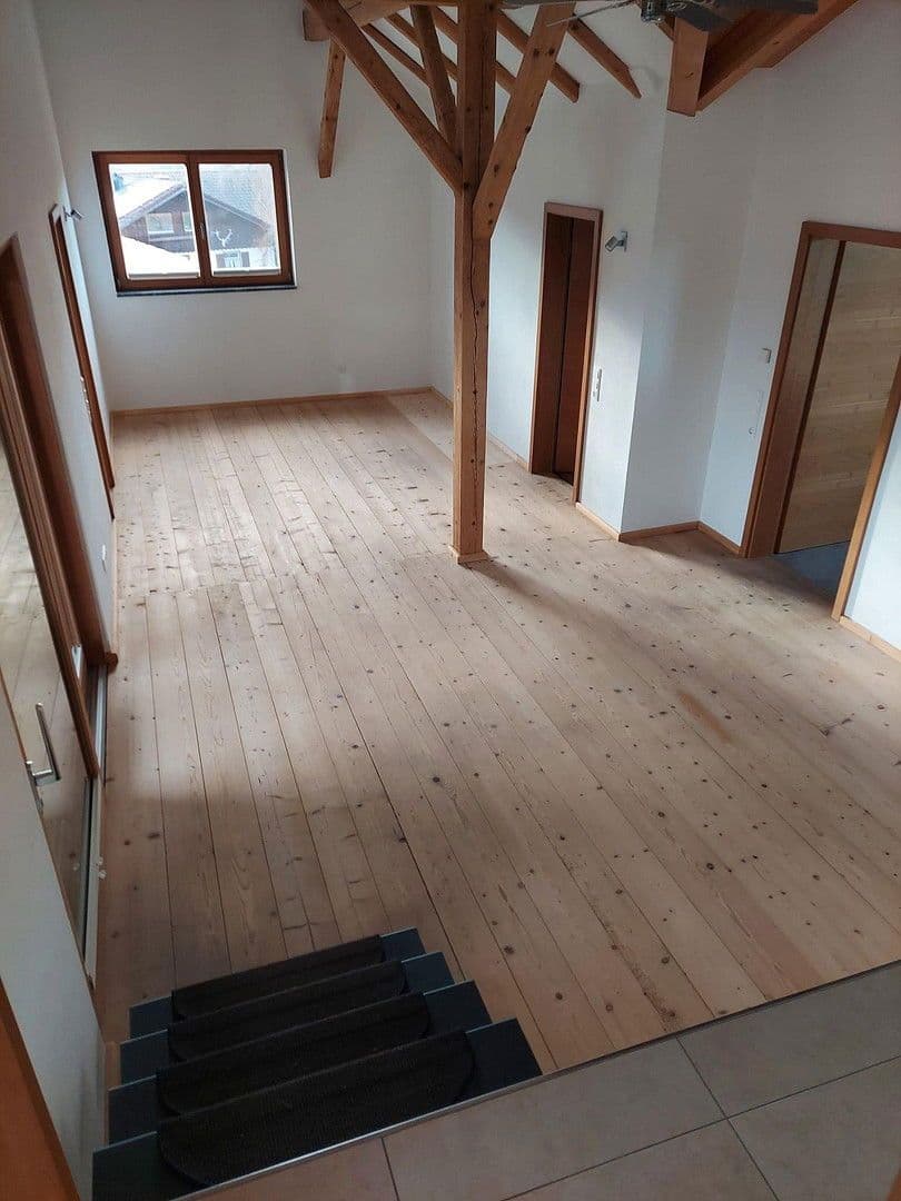 Prenájom bytu 5-izbový 190 m², Bruder-Georg-Weg 19, Pfronten, Bavorsko Prenájom bytu 5-izbový 190 m², Bruder-Georg-Weg 19, Pfronten, Bavorsko