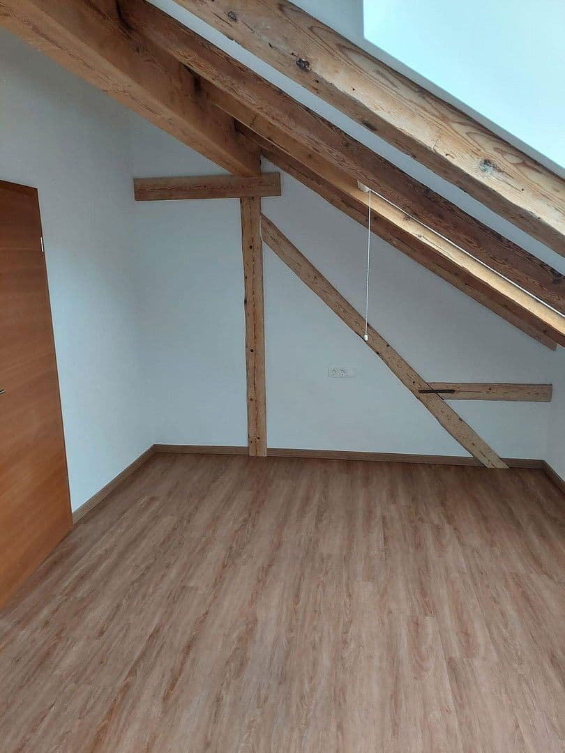 Prenájom bytu 5-izbový 190 m², Bruder-Georg-Weg 19, Pfronten, Bavorsko Prenájom bytu 5-izbový 190 m², Bruder-Georg-Weg 19, Pfronten, Bavorsko