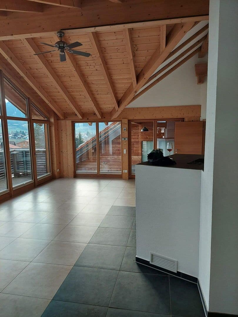 Prenájom bytu 5-izbový 190 m², Bruder-Georg-Weg 19, Pfronten, Bavorsko Prenájom bytu 5-izbový 190 m², Bruder-Georg-Weg 19, Pfronten, Bavorsko