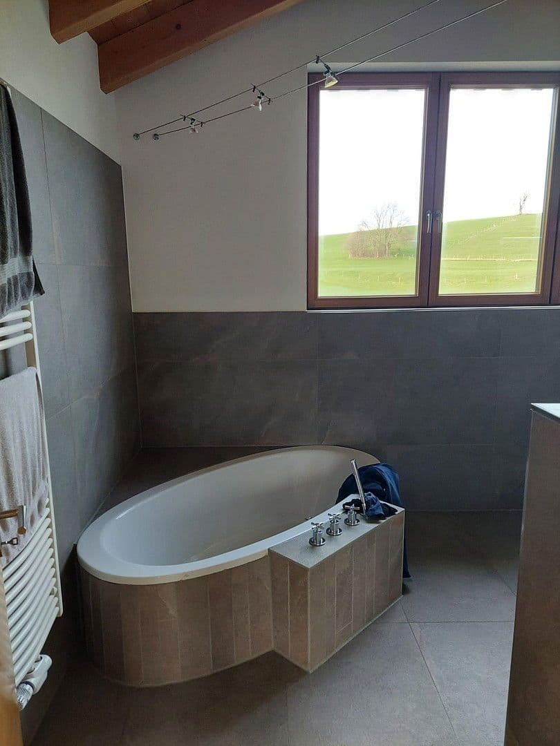 Prenájom bytu 5-izbový 190 m², Bruder-Georg-Weg 19, Pfronten, Bavorsko Prenájom bytu 5-izbový 190 m², Bruder-Georg-Weg 19, Pfronten, Bavorsko