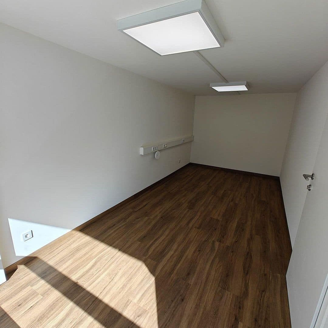 Prenájom kancelárie 272 m², Färberstraße 10a, Bludenz, Vorarlbersko Prenájom kancelárie 272 m², Färberstraße 10a, Bludenz, Vorarlbersko
