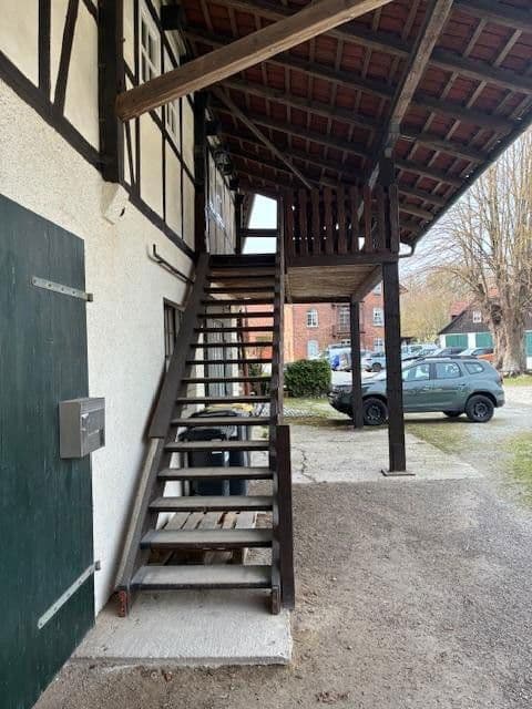 Prenájom bytu 3-izbový 133 m², Alte Dorfstraße 1a, Seesen, Dolné Sasko Prenájom bytu 3-izbový 133 m², Alte Dorfstraße 1a, Seesen, Dolné Sasko