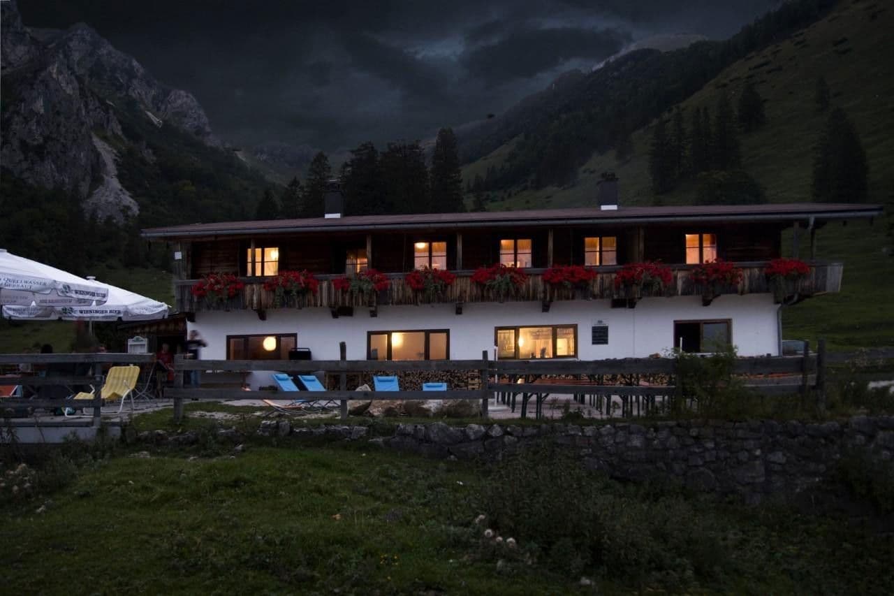 Predaj nebytového priestoru 935 m², Wuhrstein 17, Schleching, Bavorsko Predaj nebytového priestoru 935 m², Wuhrstein 17, Schleching, Bavorsko