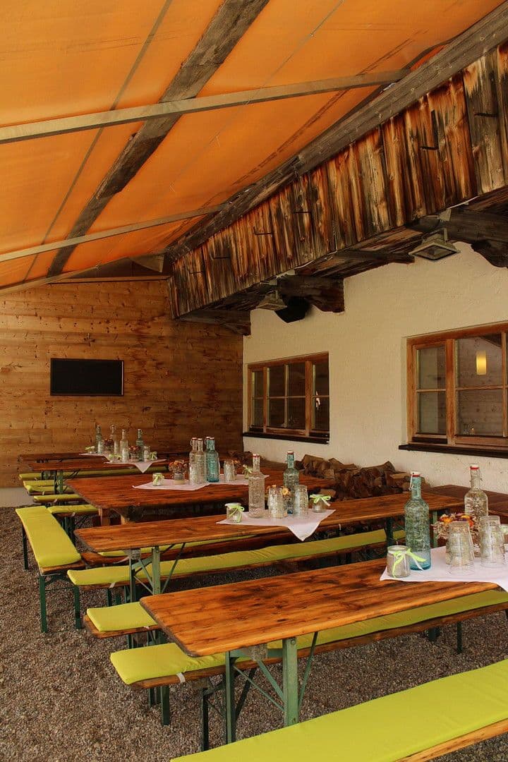 Predaj nebytového priestoru 935 m², Wuhrstein 17, Schleching, Bavorsko Predaj nebytového priestoru 935 m², Wuhrstein 17, Schleching, Bavorsko