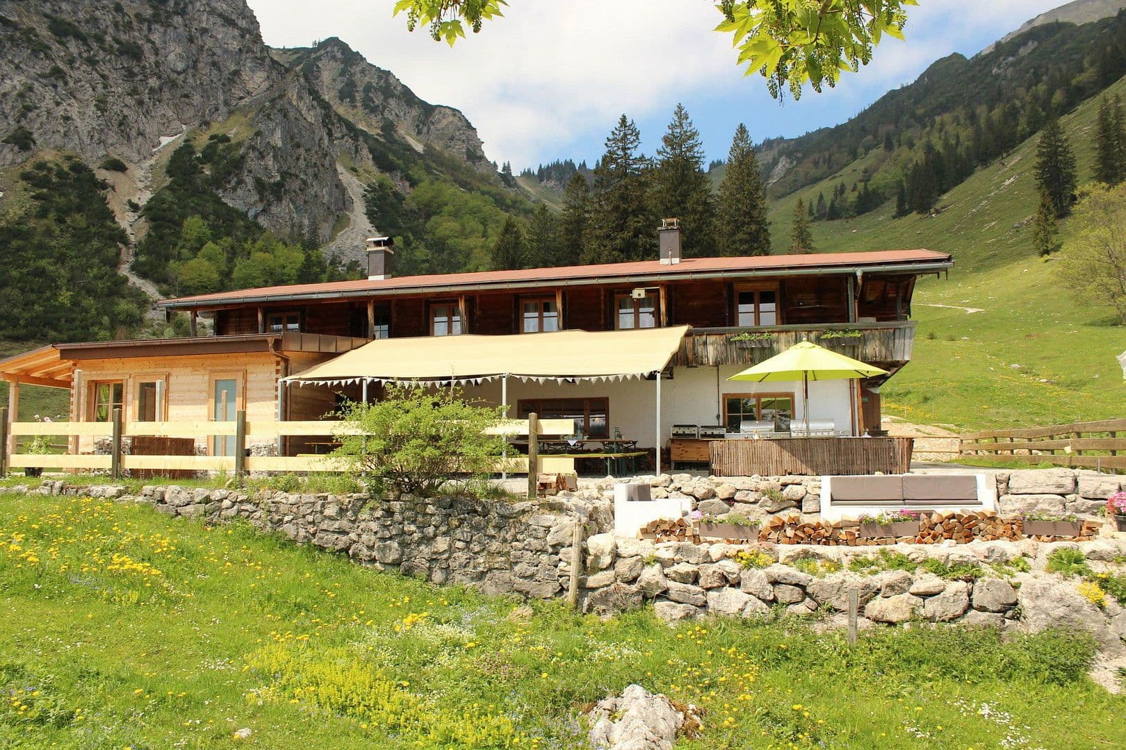 Predaj nebytového priestoru 935 m², Wuhrstein 17, Schleching, Bavorsko Predaj nebytového priestoru 935 m², Wuhrstein 17, Schleching, Bavorsko