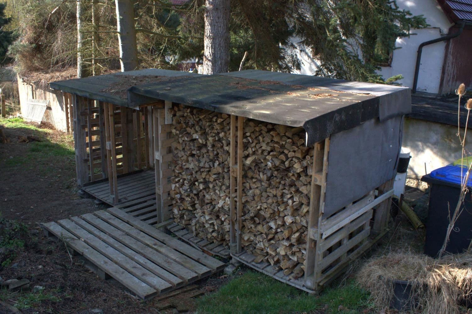 Predaj domu 150 m², pozemek 708 m², Herrnhut, Sasko Predaj domu 150 m², pozemek 708 m², Herrnhut, Sasko