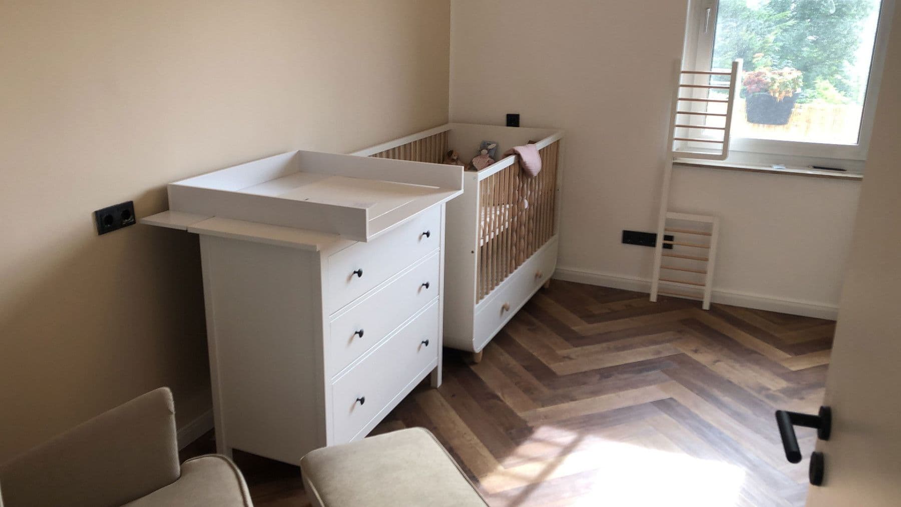 Prenájom bytu 4-izbový 112 m², Cracauer Straße 75, Krefeld, Severné Porýnie - Westfálsko Prenájom bytu 4-izbový 112 m², Cracauer Straße 75, Krefeld, Severné Porýnie - Westfálsko