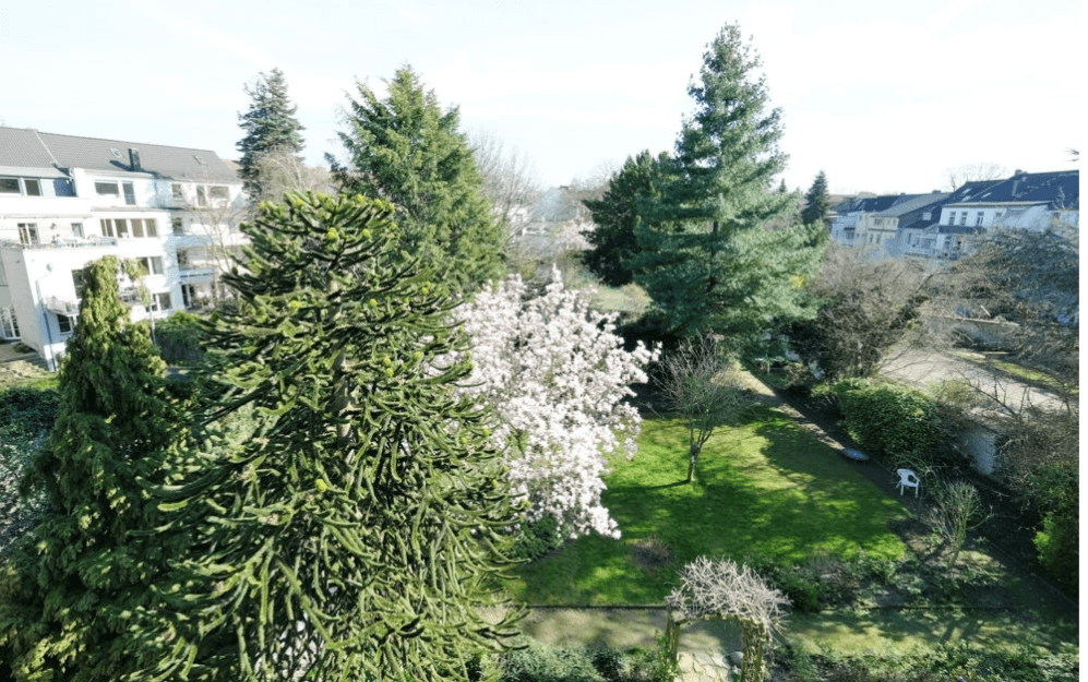 Prenájom bytu 4-izbový 112 m², Cracauer Straße 75, Krefeld, Severné Porýnie - Westfálsko Prenájom bytu 4-izbový 112 m², Cracauer Straße 75, Krefeld, Severné Porýnie - Westfálsko