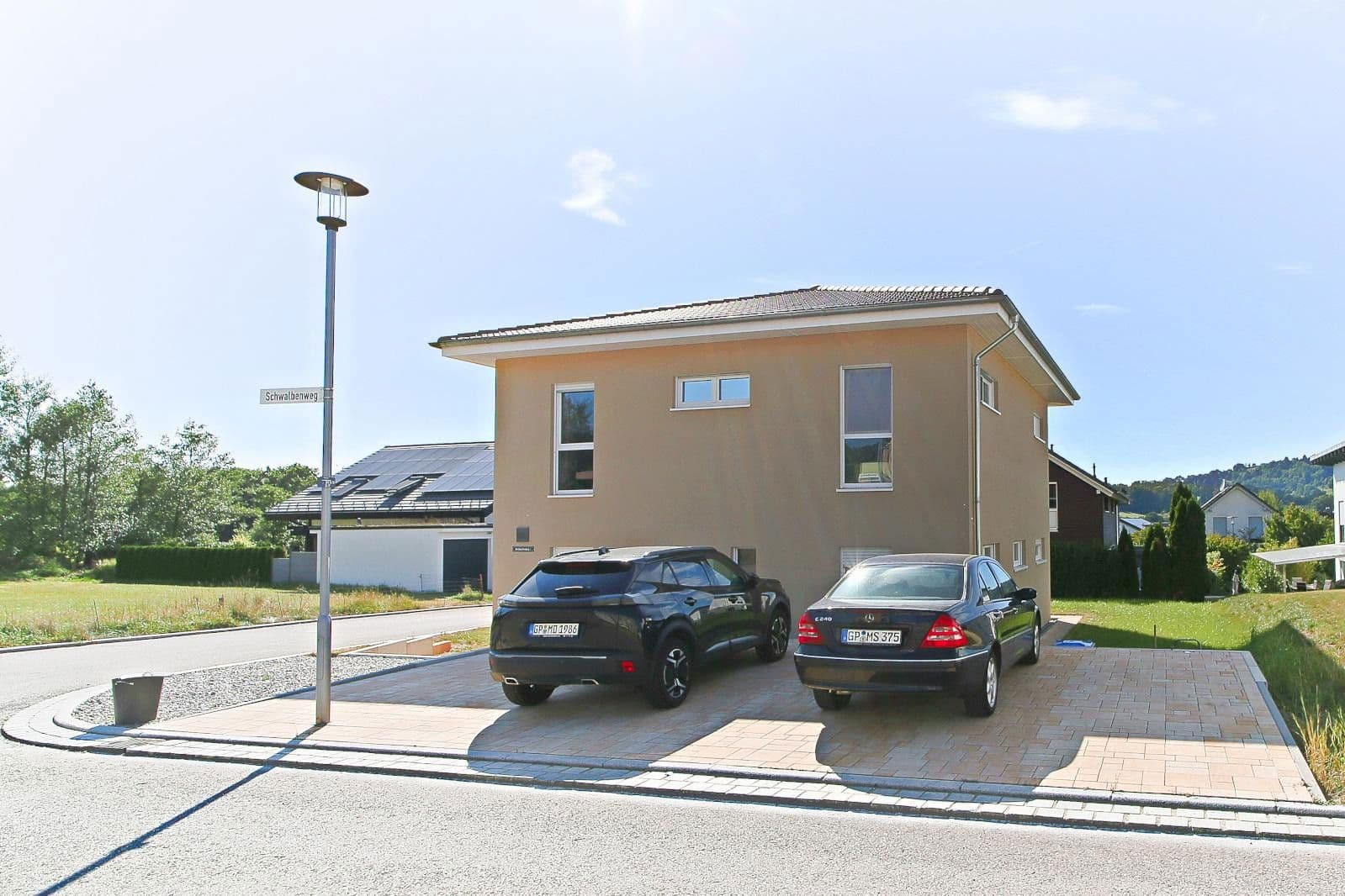 Predaj domu 160 m², pozemek 469 m², Schwalbenweg 1, Ottenbach, Bádensko-Wurttembersko Predaj domu 160 m², pozemek 469 m², Schwalbenweg 1, Ottenbach, Bádensko-Wurttembersko