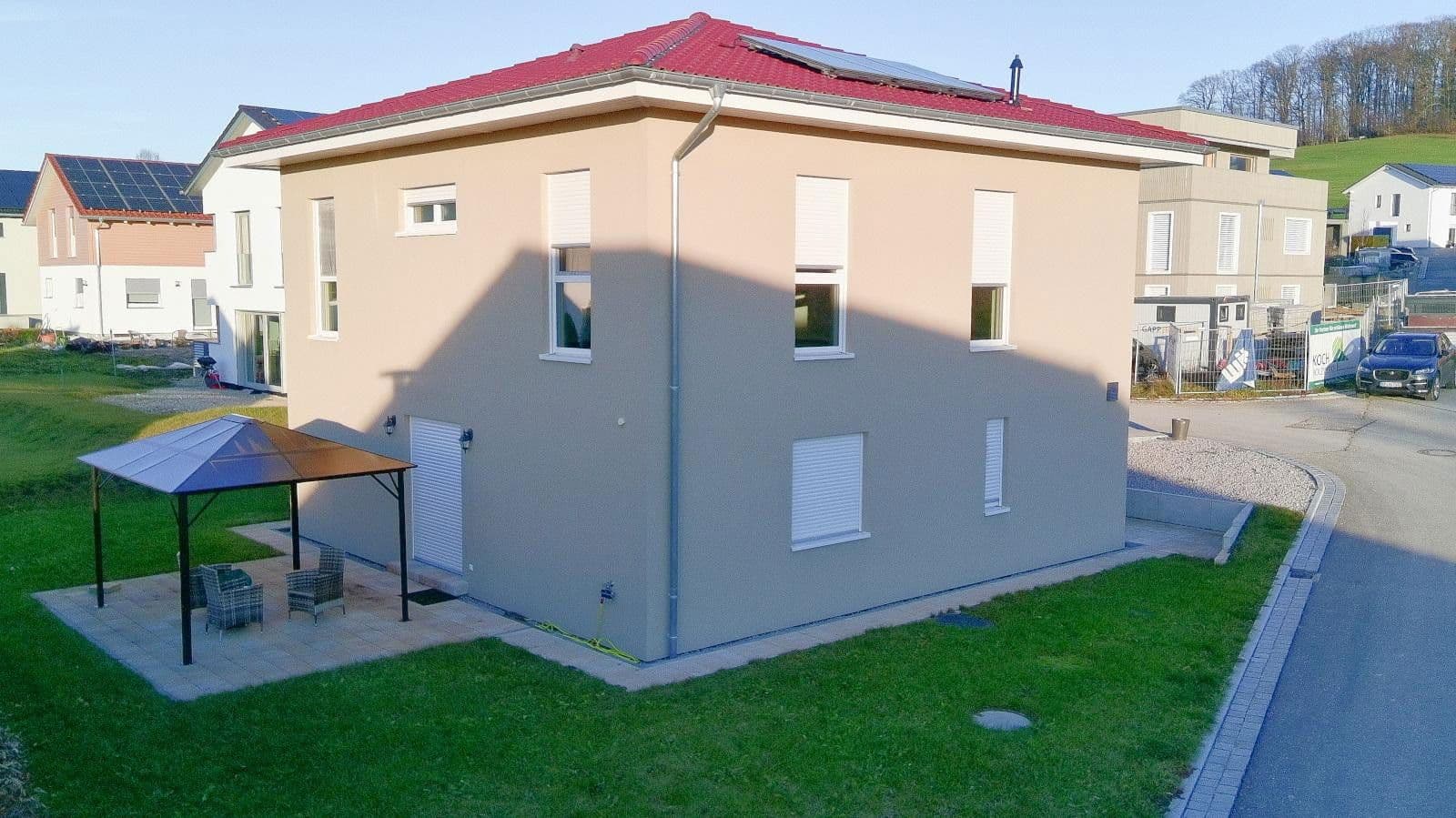 Predaj domu 160 m², pozemek 469 m², Schwalbenweg 1, Ottenbach, Bádensko-Wurttembersko Predaj domu 160 m², pozemek 469 m², Schwalbenweg 1, Ottenbach, Bádensko-Wurttembersko