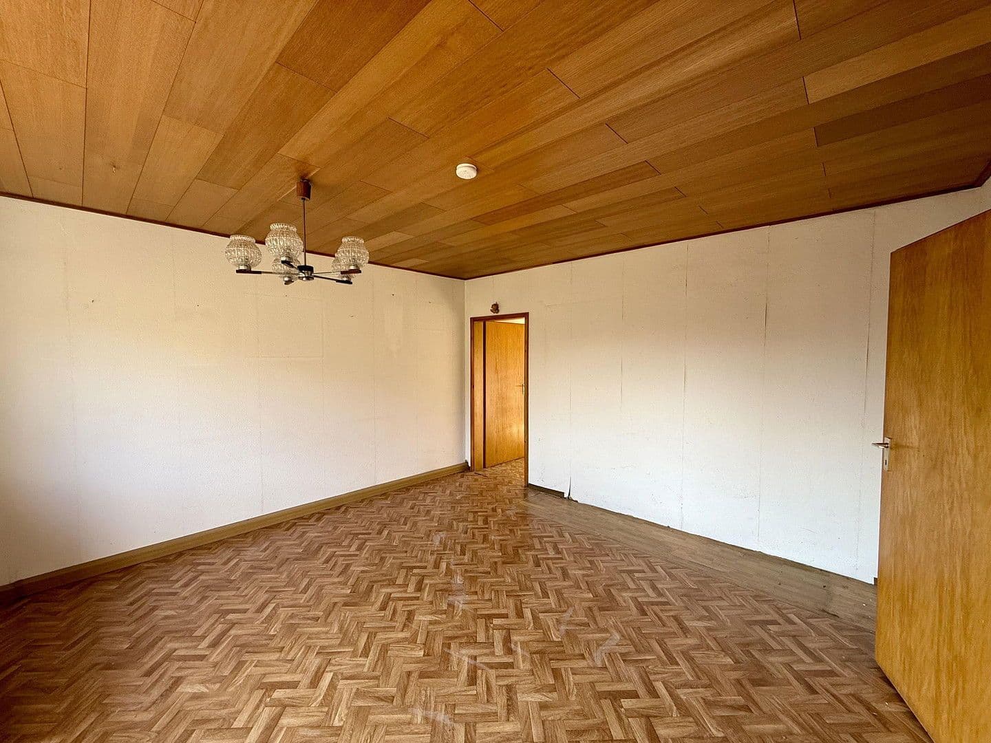 Predaj domu 137 m², pozemek 391 m², Am Fräuleinsgarten 5, Weilersbach, Bavorsko Predaj domu 137 m², pozemek 391 m², Am Fräuleinsgarten 5, Weilersbach, Bavorsko