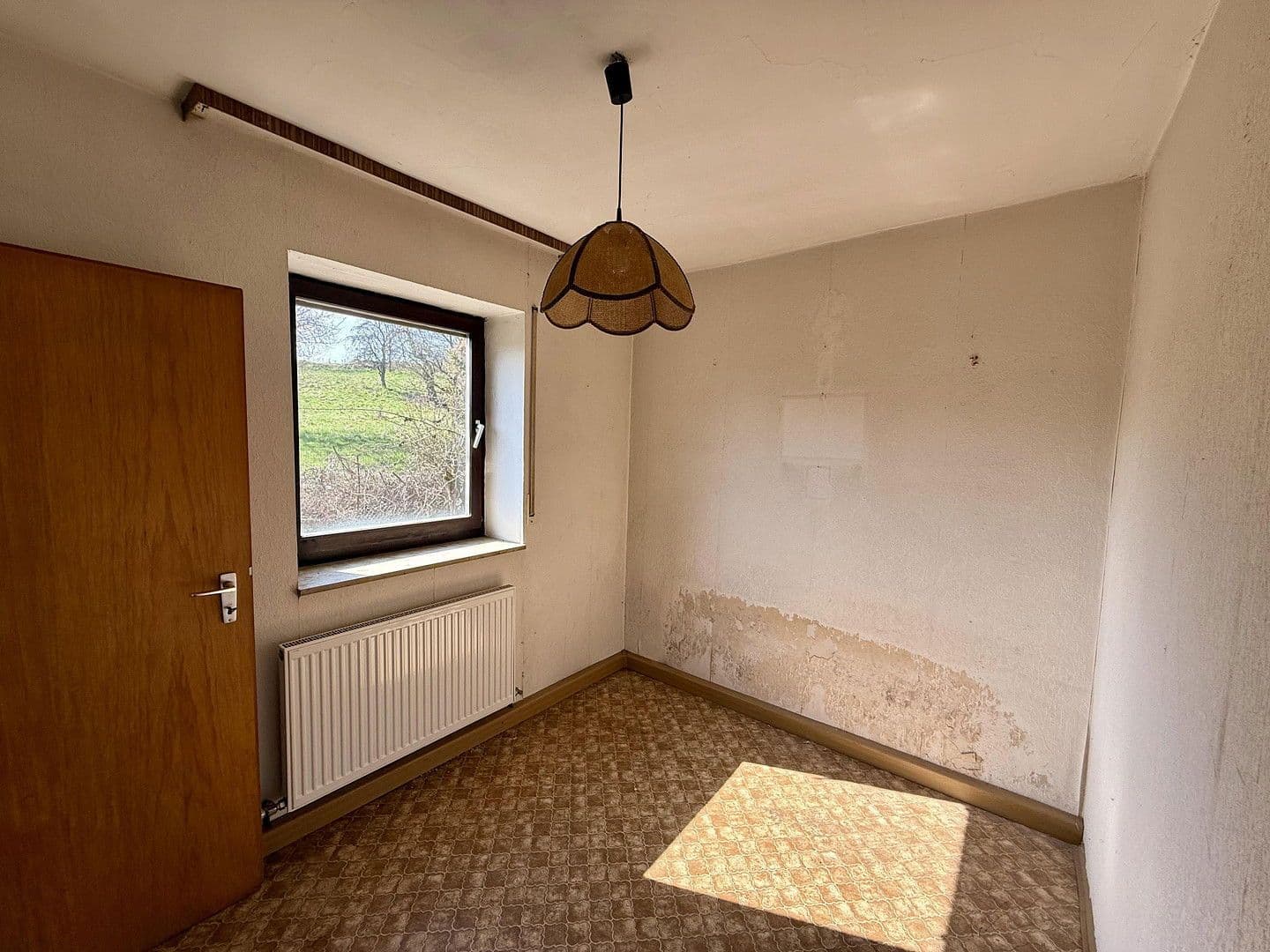 Predaj domu 137 m², pozemek 391 m², Am Fräuleinsgarten 5, Weilersbach, Bavorsko Predaj domu 137 m², pozemek 391 m², Am Fräuleinsgarten 5, Weilersbach, Bavorsko