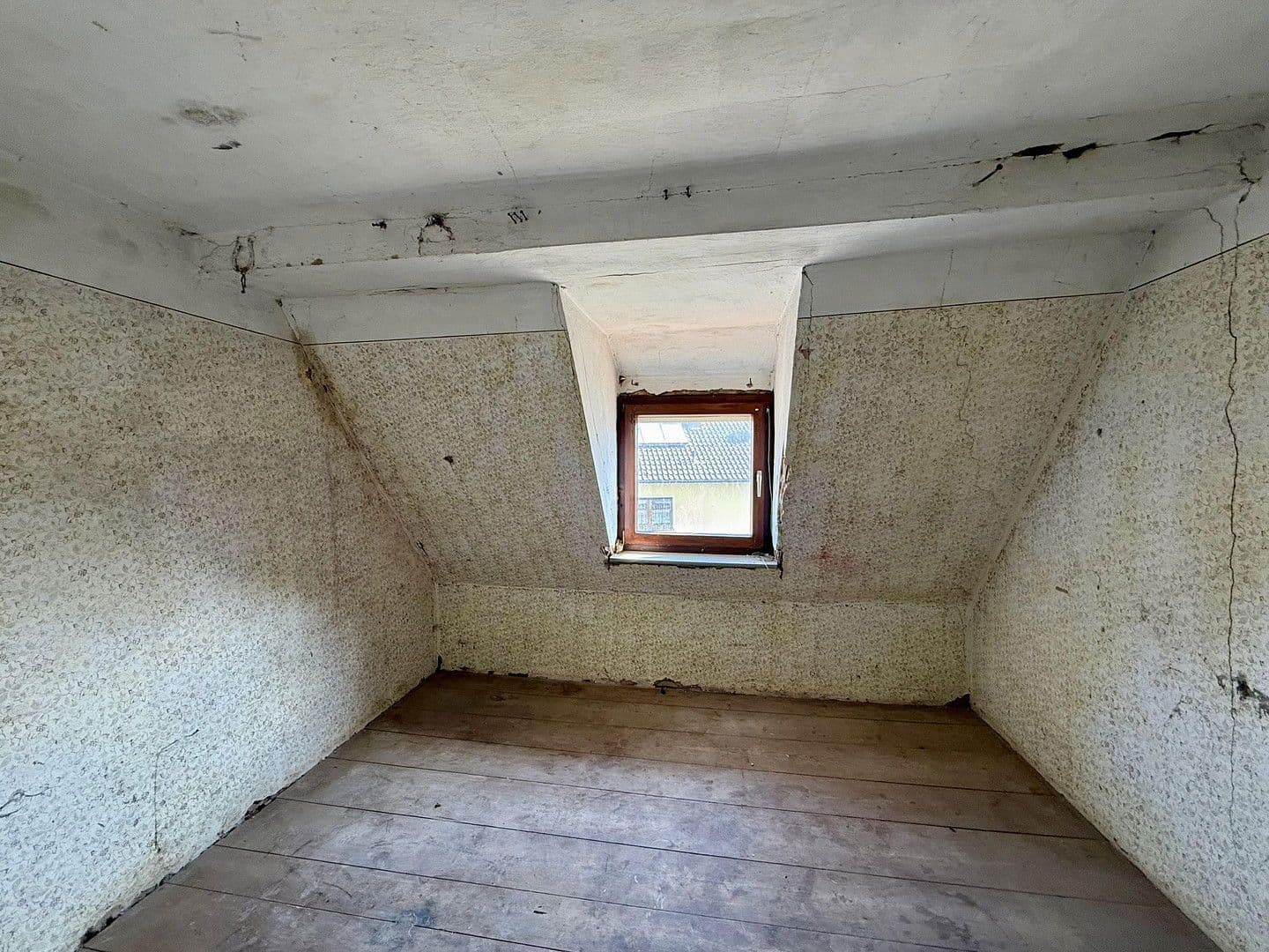 Predaj domu 137 m², pozemek 391 m², Am Fräuleinsgarten 5, Weilersbach, Bavorsko Predaj domu 137 m², pozemek 391 m², Am Fräuleinsgarten 5, Weilersbach, Bavorsko