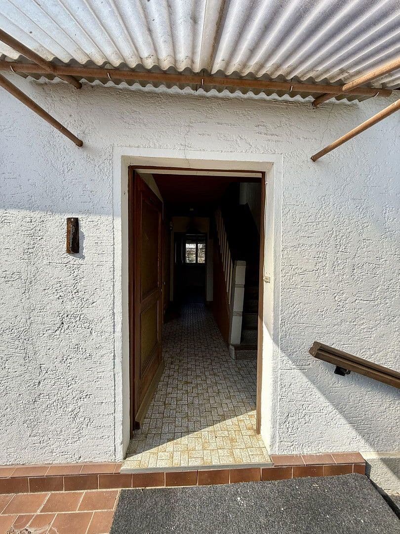 Predaj domu 137 m², pozemek 391 m², Am Fräuleinsgarten 5, Weilersbach, Bavorsko Predaj domu 137 m², pozemek 391 m², Am Fräuleinsgarten 5, Weilersbach, Bavorsko