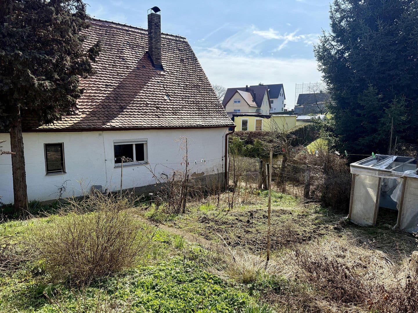 Predaj domu 137 m², pozemek 391 m², Am Fräuleinsgarten 5, Weilersbach, Bavorsko Predaj domu 137 m², pozemek 391 m², Am Fräuleinsgarten 5, Weilersbach, Bavorsko